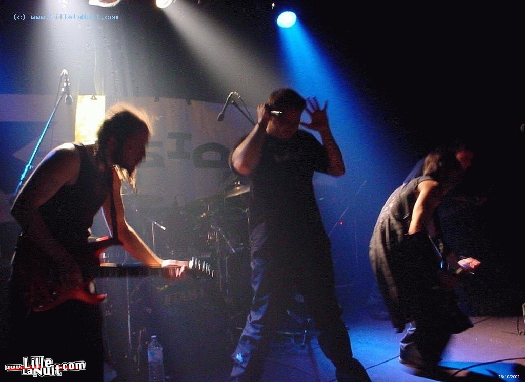 [26/10/2002] Concert Shilk / Revenge of The Dancing Cats / Cross 9 / X-Vision – MJC St André en live - photo n°22