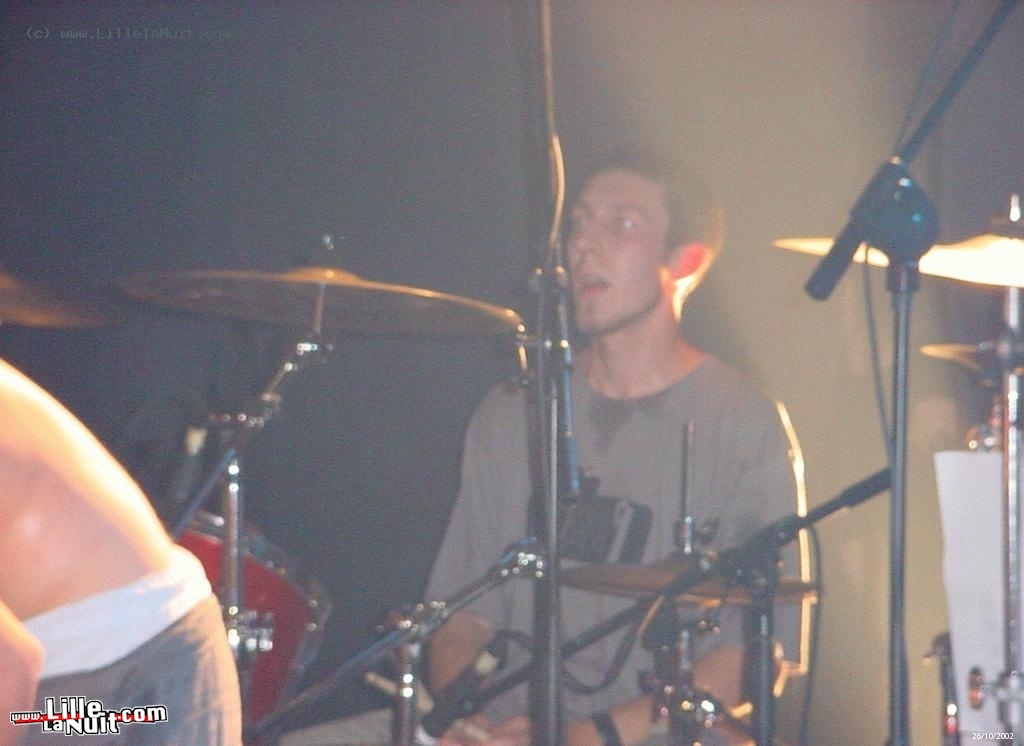 [26/10/2002] Concert Shilk / Revenge of The Dancing Cats / Cross 9 / X-Vision – MJC St André en live - photo n°6