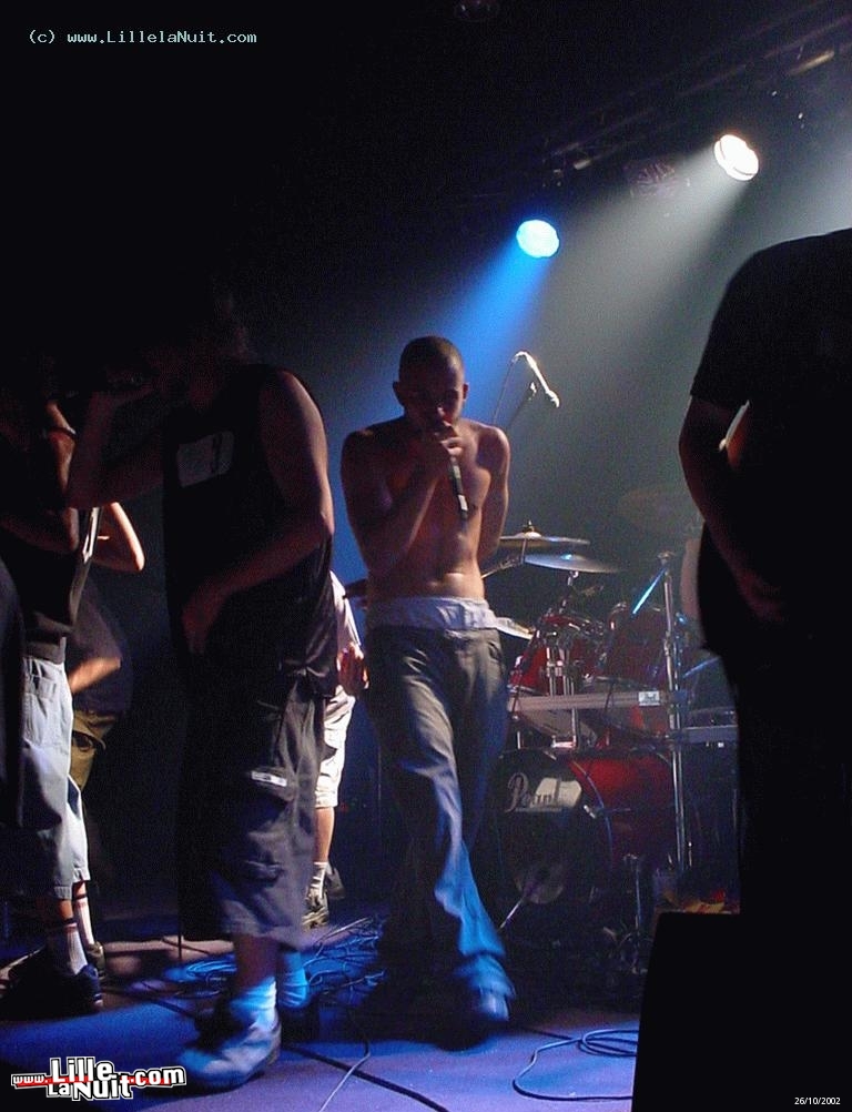 [26/10/2002] Concert Shilk / Revenge of The Dancing Cats / Cross 9 / X-Vision – MJC St André en live - photo n°3