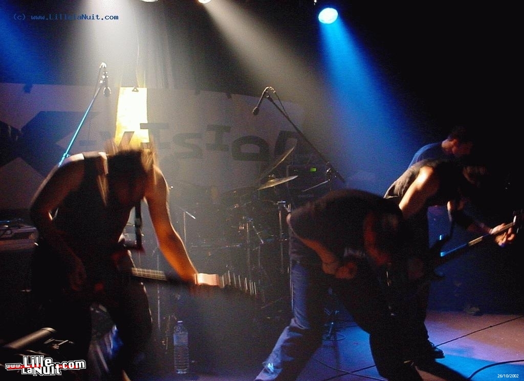 [26/10/2002] Concert Shilk / Revenge of The Dancing Cats / Cross 9 / X-Vision – MJC St André en live - photo n°19