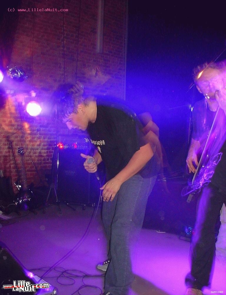 [04/01/2003] Concert The Aphasya & Clampdown & Wahead à la Ferme Dupire (V.d’Ascq) en live - photo n°20