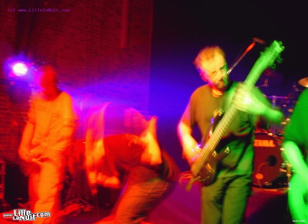 [04/01/2003] Concert The Aphasya & Clampdown & Wahead à la Ferme Dupire (V.d’Ascq) en live - photo n°27