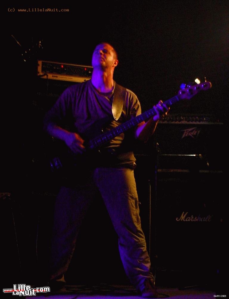 [04/01/2003] Concert The Aphasya & Clampdown & Wahead à la Ferme Dupire (V.d’Ascq) en live - photo n°7