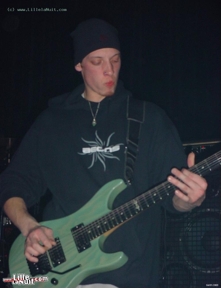 [04/01/2003] Concert The Aphasya & Clampdown & Wahead à la Ferme Dupire (V.d’Ascq) en live - photo n°23