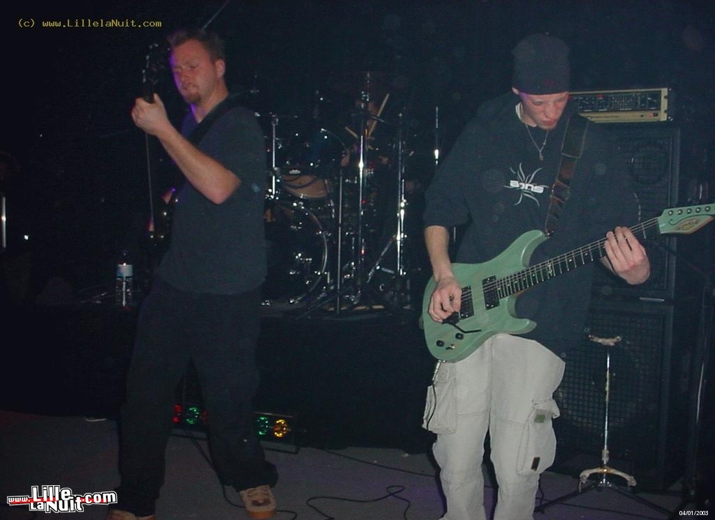 [04/01/2003] Concert The Aphasya & Clampdown & Wahead à la Ferme Dupire (V.d’Ascq) en live - photo n°28