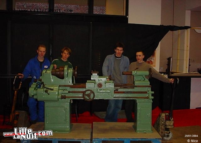 Préparatifs de la Nuit Icam 2004 en live - photo n°9