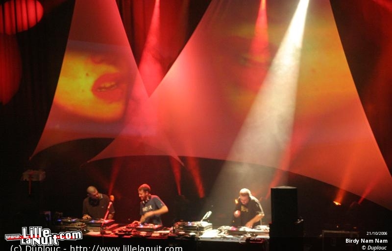 Birdy Nam Nam & Reverse Engineeriing à l’Aéronef en live - photo n°11