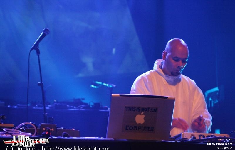 Birdy Nam Nam & Reverse Engineeriing à l’Aéronef en live - photo n°33