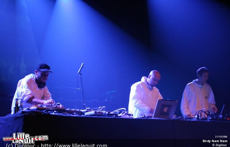 Birdy Nam Nam & Reverse Engineeriing à l’Aéronef en live - photo n°32