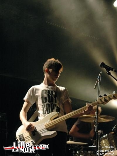 Foals, Operator Please, Housse de Racket et Kennedy ( Inrocks Indie Club) au Grand Mix en live - photo n°13