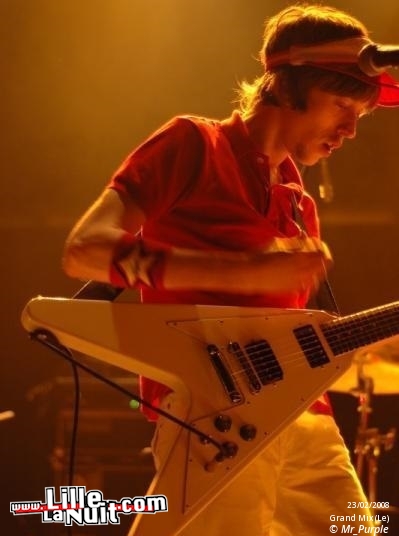 Foals, Operator Please, Housse de Racket et Kennedy ( Inrocks Indie Club) au Grand Mix en live - photo n°4