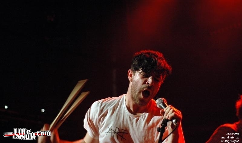 Foals, Operator Please, Housse de Racket et Kennedy ( Inrocks Indie Club) au Grand Mix en live - photo n°18