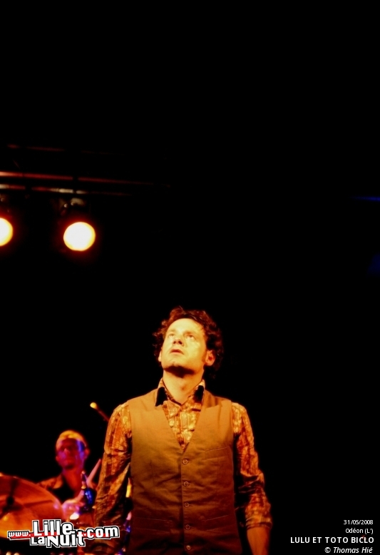 Lulu et Toto Biclo à l’Odeon d’Auchel en live - photo n°16