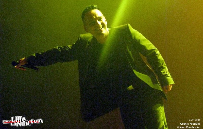 Gothic Festival – Jour 1 – AND ONE, Vomito Negro, Diary Of Dreams, Rotersand, KMFDM & more en live - photo n°71