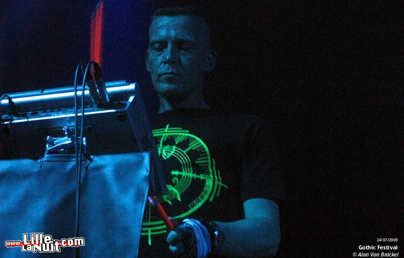 Gothic Festival – Jour 1 – AND ONE, Vomito Negro, Diary Of Dreams, Rotersand, KMFDM & more en live - photo n°33