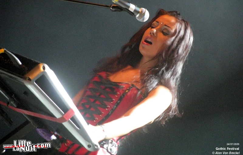 Gothic Festival – Jour 1 – AND ONE, Vomito Negro, Diary Of Dreams, Rotersand, KMFDM & more en live - photo n°19