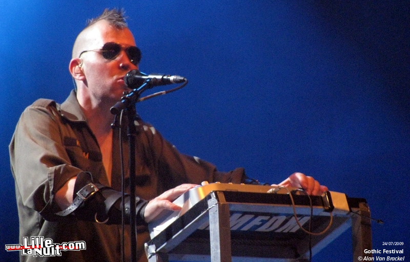 Gothic Festival – Jour 1 – AND ONE, Vomito Negro, Diary Of Dreams, Rotersand, KMFDM & more en live - photo n°39