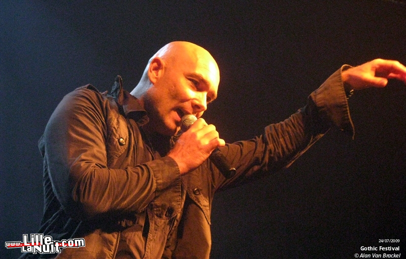 Gothic Festival – Jour 1 – AND ONE, Vomito Negro, Diary Of Dreams, Rotersand, KMFDM & more en live - photo n°43