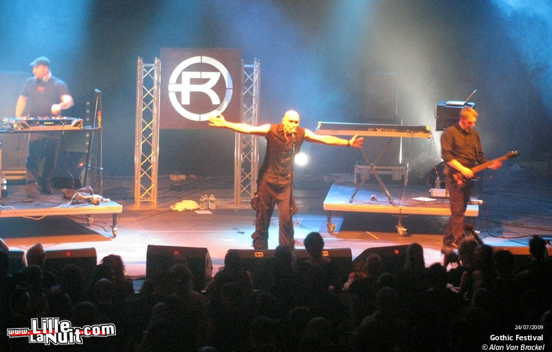 Gothic Festival – Jour 1 – AND ONE, Vomito Negro, Diary Of Dreams, Rotersand, KMFDM & more en live - photo n°49