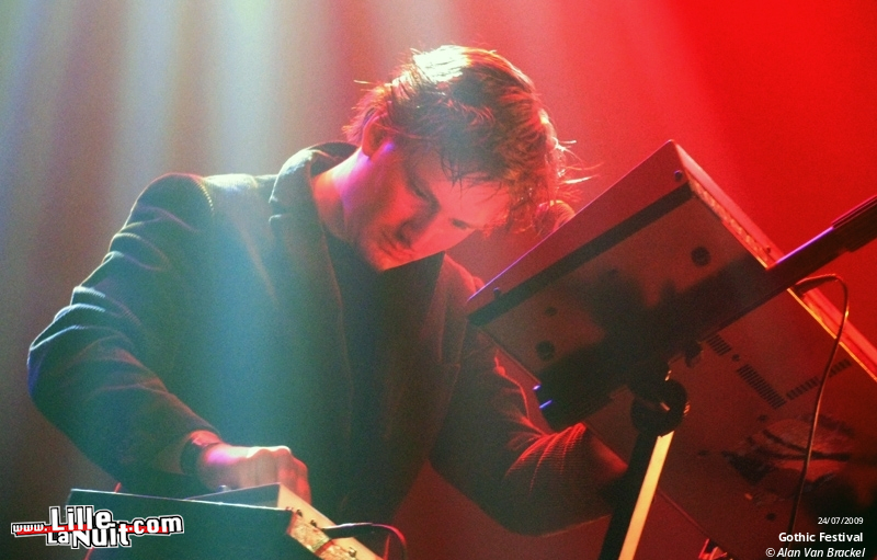 Gothic Festival – Jour 1 – AND ONE, Vomito Negro, Diary Of Dreams, Rotersand, KMFDM & more en live - photo n°10
