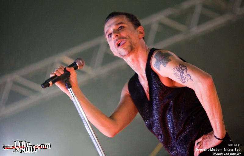 Depeche Mode + Nitzer Ebb au Stade Couvert Régional de Liévin en live - photo n°36