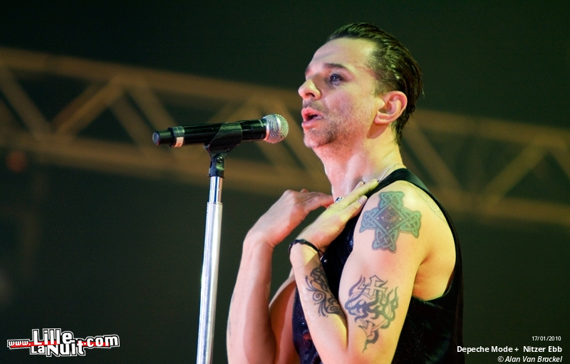Depeche Mode + Nitzer Ebb au Stade Couvert Régional de Liévin en live - photo n°40