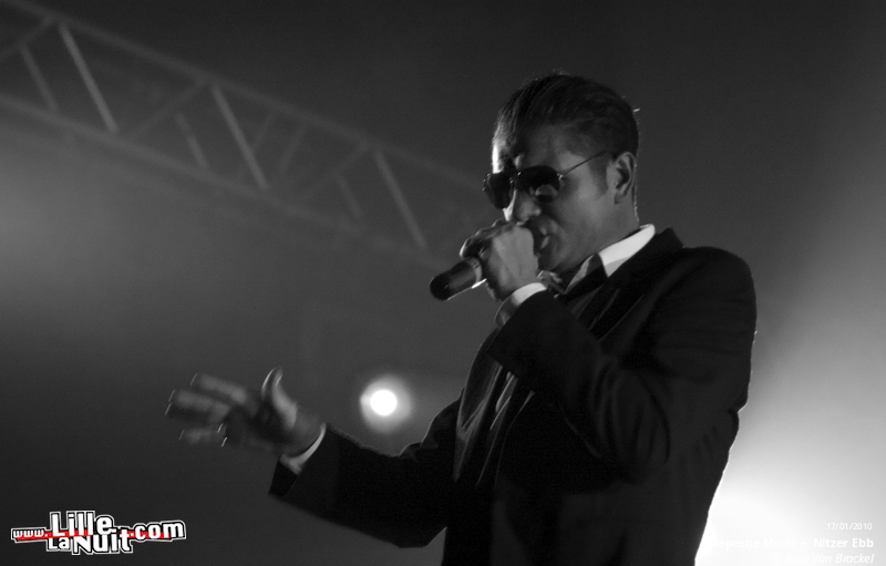 Depeche Mode + Nitzer Ebb au Stade Couvert Régional de Liévin en live - photo n°20