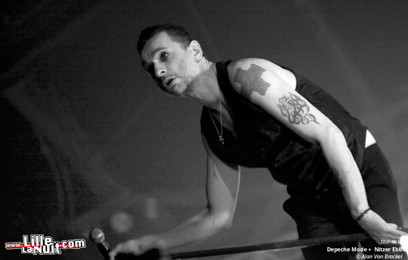 Depeche Mode + Nitzer Ebb au Stade Couvert Régional de Liévin en live - photo n°45