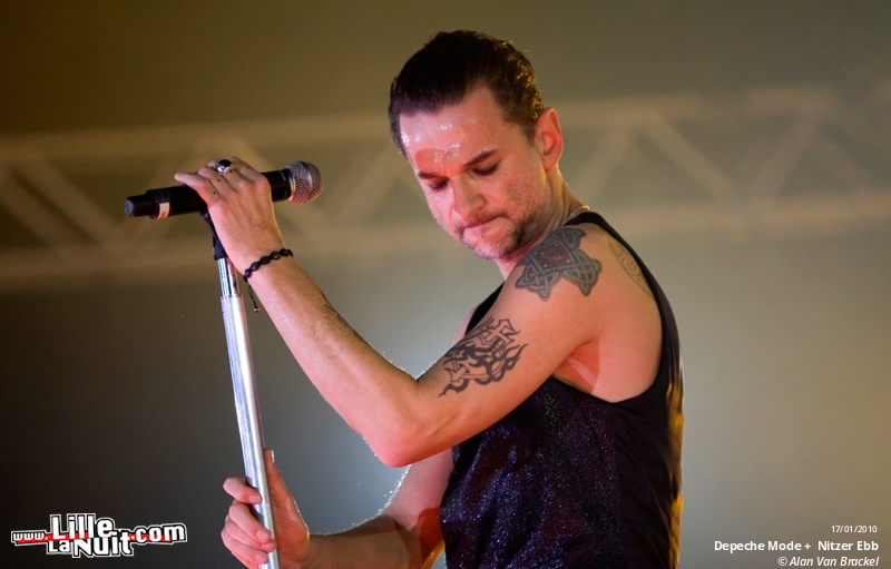 Depeche Mode + Nitzer Ebb au Stade Couvert Régional de Liévin en live - photo n°35