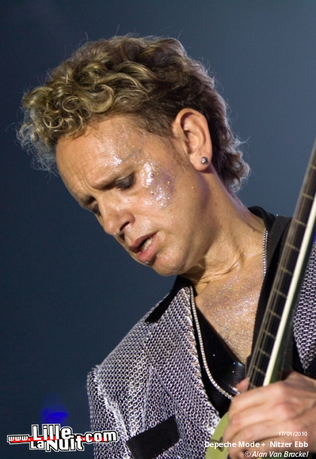 Depeche Mode + Nitzer Ebb au Stade Couvert Régional de Liévin en live - photo n°24