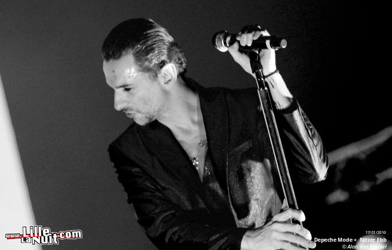 Depeche Mode + Nitzer Ebb au Stade Couvert Régional de Liévin en live - photo n°49