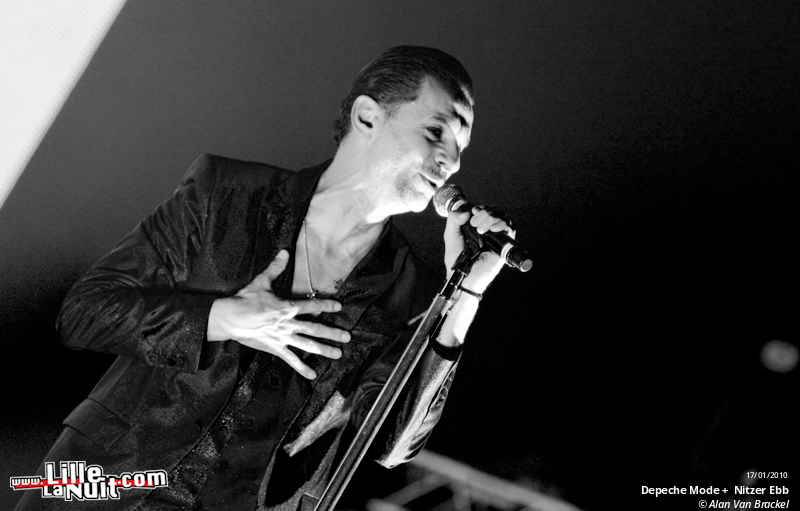 Depeche Mode + Nitzer Ebb au Stade Couvert Régional de Liévin en live - photo n°48
