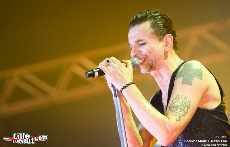 Depeche Mode + Nitzer Ebb au Stade Couvert Régional de Liévin en live - photo n°43