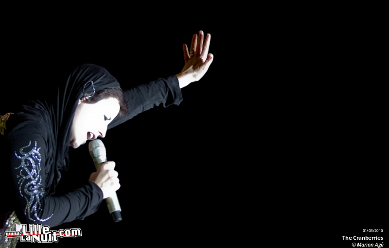 The Cranberries + Outside Royalty au Zénith de Lille en live - photo n°10