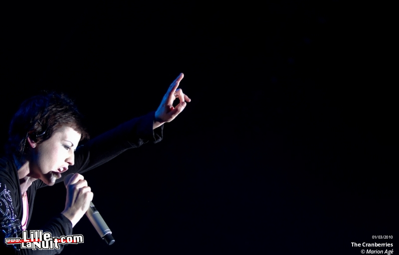 The Cranberries + Outside Royalty au Zénith de Lille en live - photo n°21