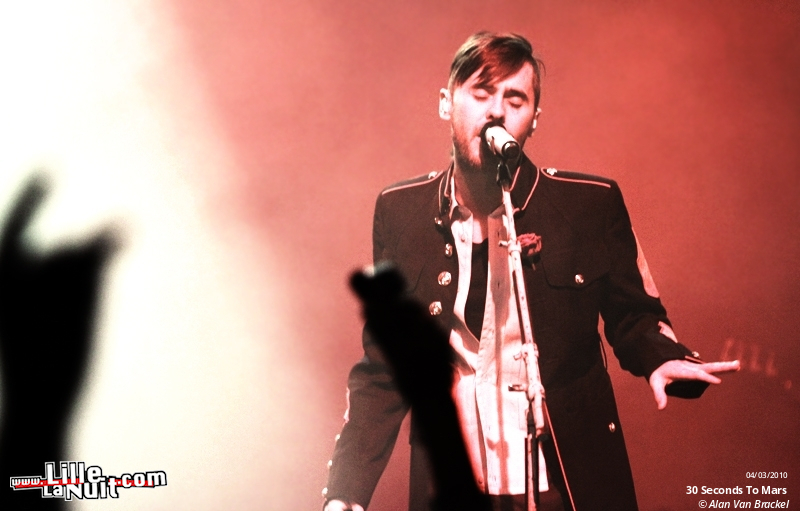 30 Seconds To Mars & Street Drum Corps à l’Aéronef en live - photo n°4