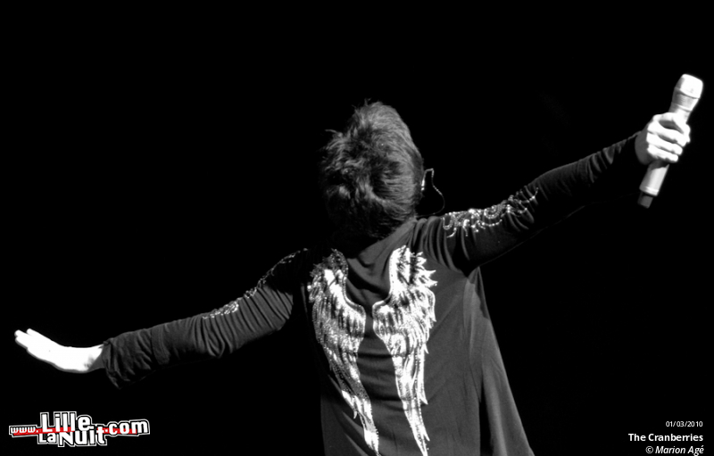 The Cranberries + Outside Royalty au Zénith de Lille en live - photo n°15