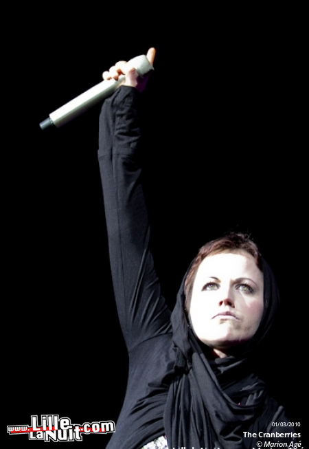 The Cranberries + Outside Royalty au Zénith de Lille en live - photo n°3