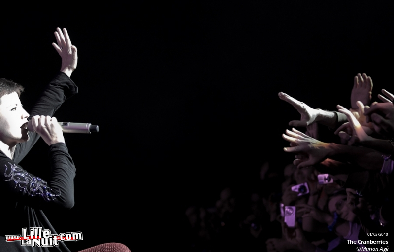 The Cranberries + Outside Royalty au Zénith de Lille en live - photo n°20