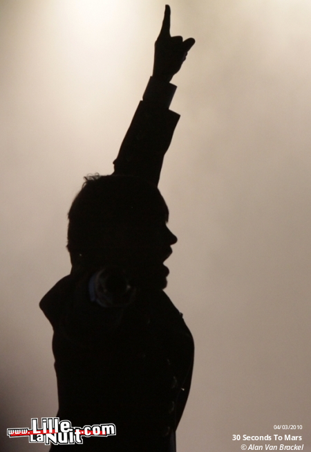 30 Seconds To Mars & Street Drum Corps à l’Aéronef en live - photo n°15