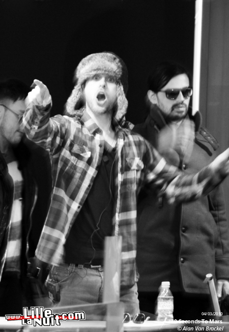 30 Seconds To Mars & Street Drum Corps à l’Aéronef en live - photo n°1