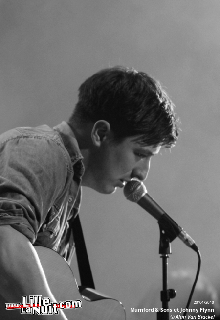 Mumford & Sons et Johnny Flynn au Grand Mix en live - photo n°25