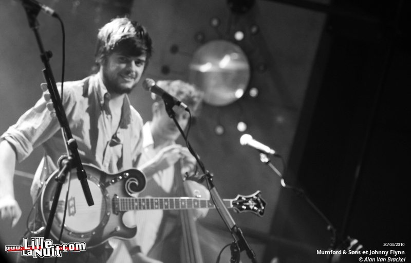 Mumford & Sons et Johnny Flynn au Grand Mix en live - photo n°26