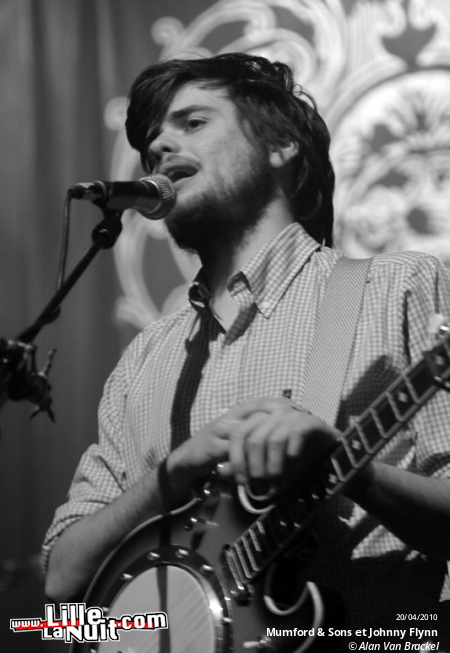 Mumford & Sons et Johnny Flynn au Grand Mix en live - photo n°16
