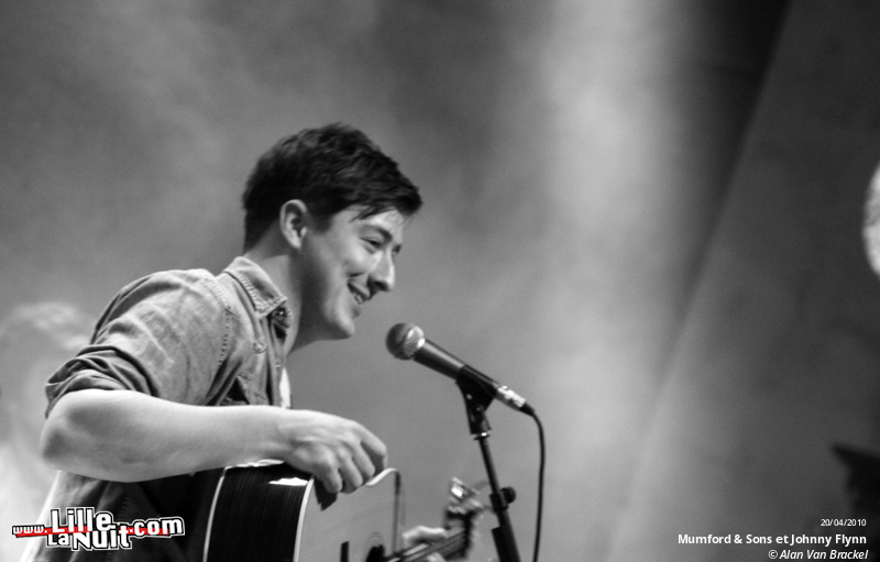 Mumford & Sons et Johnny Flynn au Grand Mix en live - photo n°20