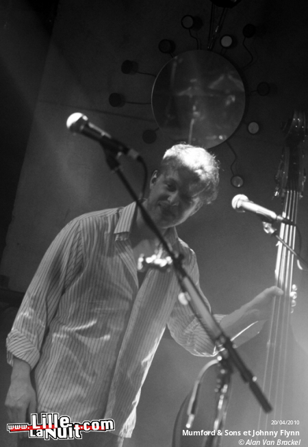 Mumford & Sons et Johnny Flynn au Grand Mix en live - photo n°28