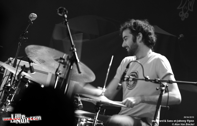 Mumford & Sons et Johnny Flynn au Grand Mix en live - photo n°14