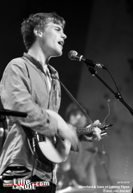 Mumford & Sons et Johnny Flynn au Grand Mix en live - photo n°6