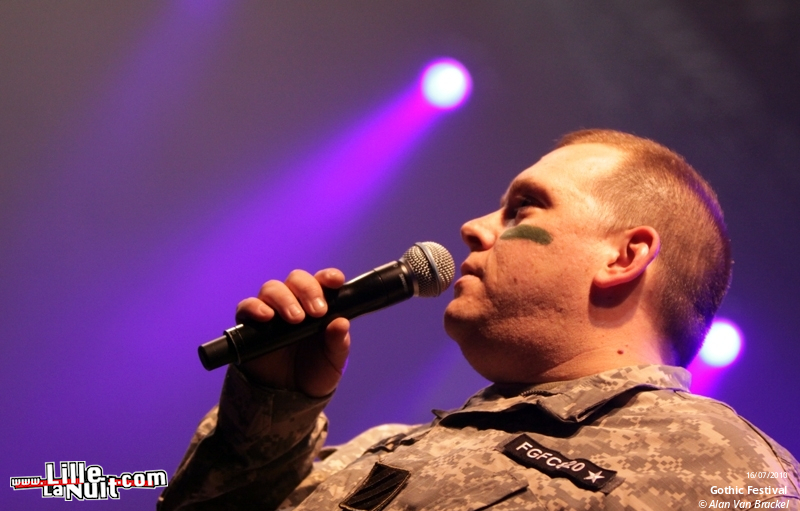Gothic Festival – Jour 1 – Covenant, Sex Gang Children, Umbra Et Imago, Ordo Rosario Equilibrio, Funker Vogt, etc. en live - photo n°1