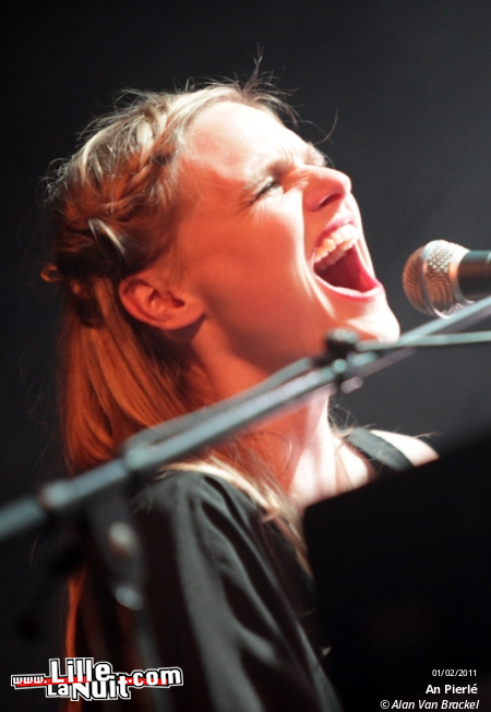 Agnes Obel + An Pierlé & White Velvet au Grand Mix en live - photo n°5